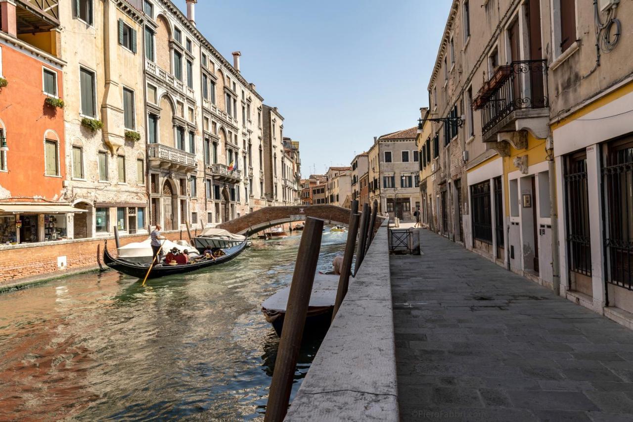 Appartamento Ca' dei Carmini Venezia Esterno foto